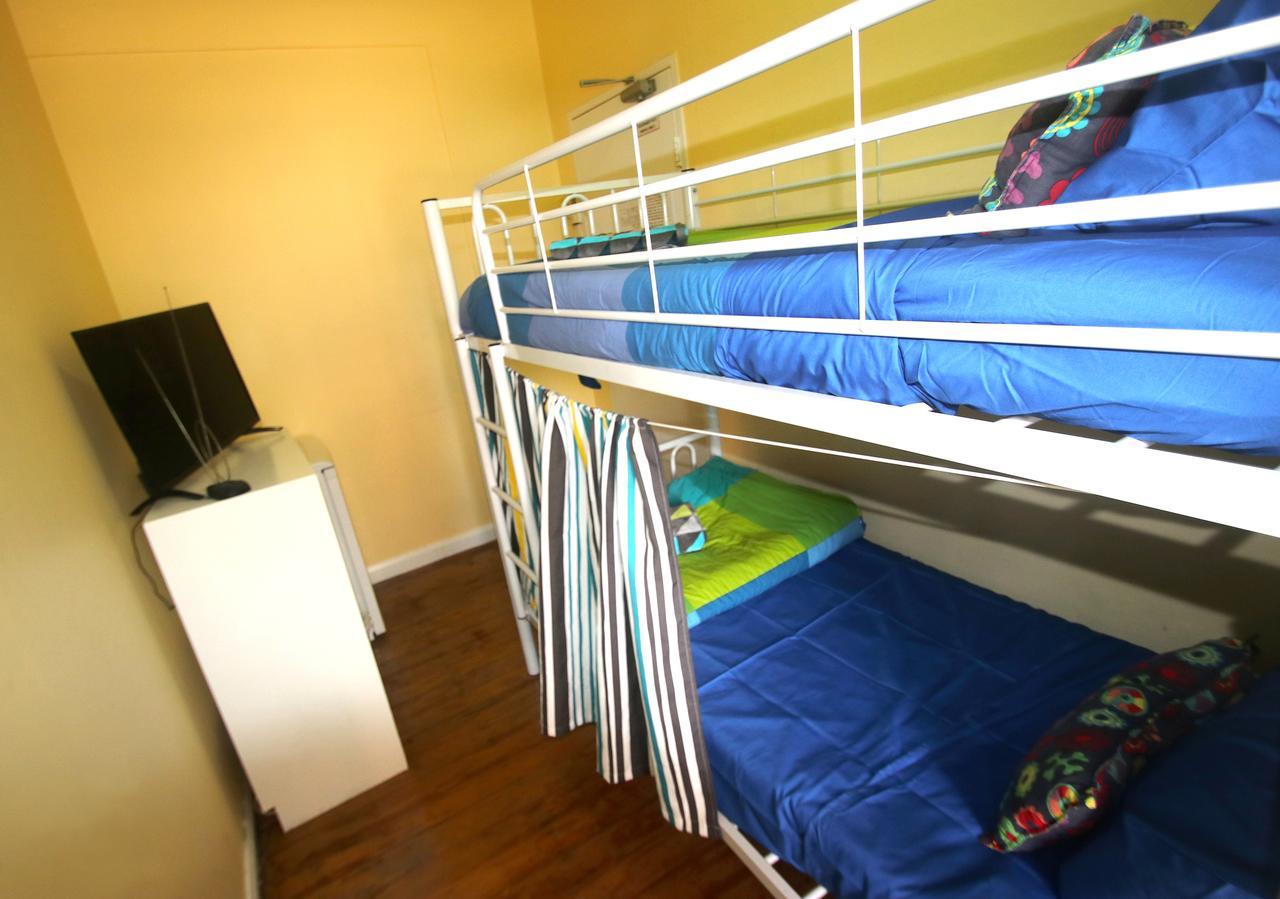 Zing Backpackers Hostel Сидни Екстериор снимка