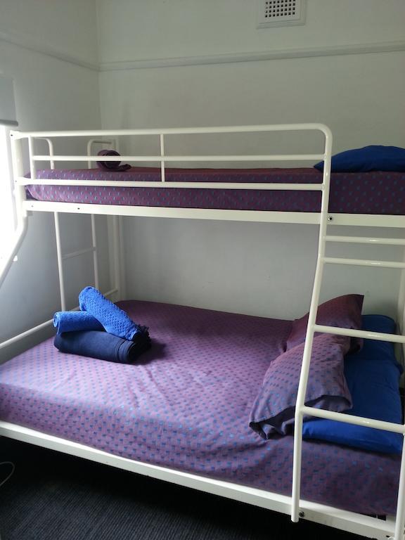 Zing Backpackers Hostel Сидни Екстериор снимка