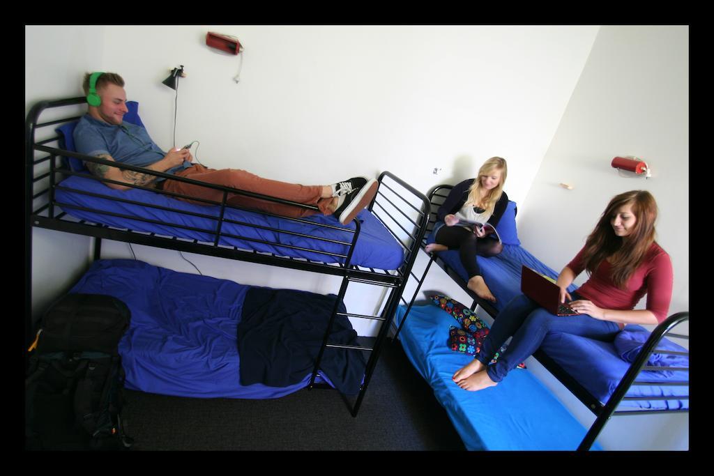 Zing Backpackers Hostel Сидни Екстериор снимка